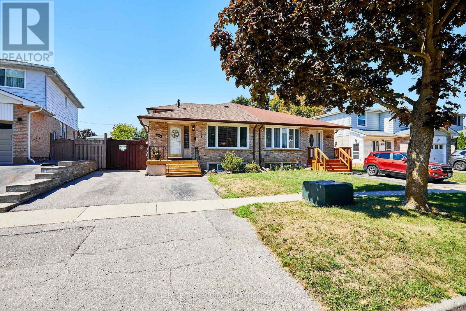 422 Laguna St, Oshawa, ON L1K 1E2