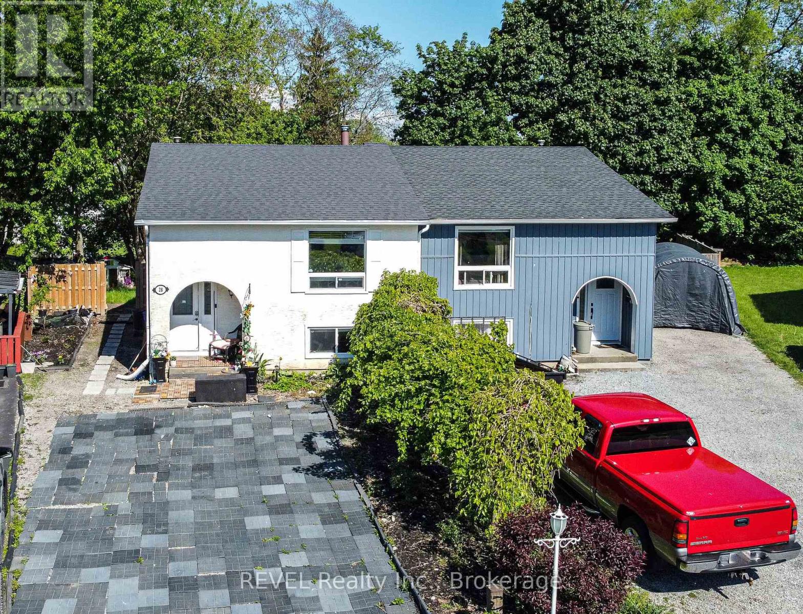28 Dodds Ct, Fort Erie, ON L2A 5Z2
