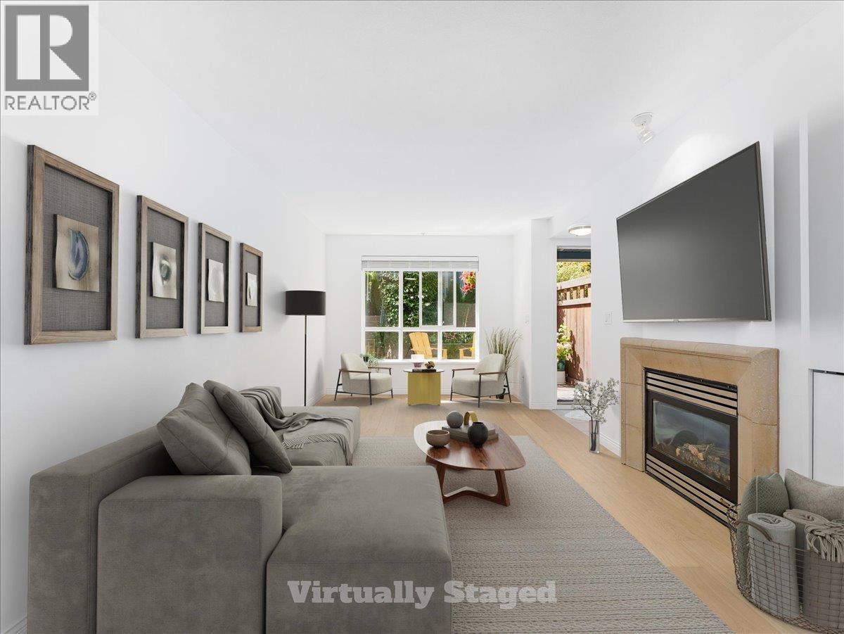 288 St Davids Avenue Unit 12, North Vancouver, BC V7L 4X2