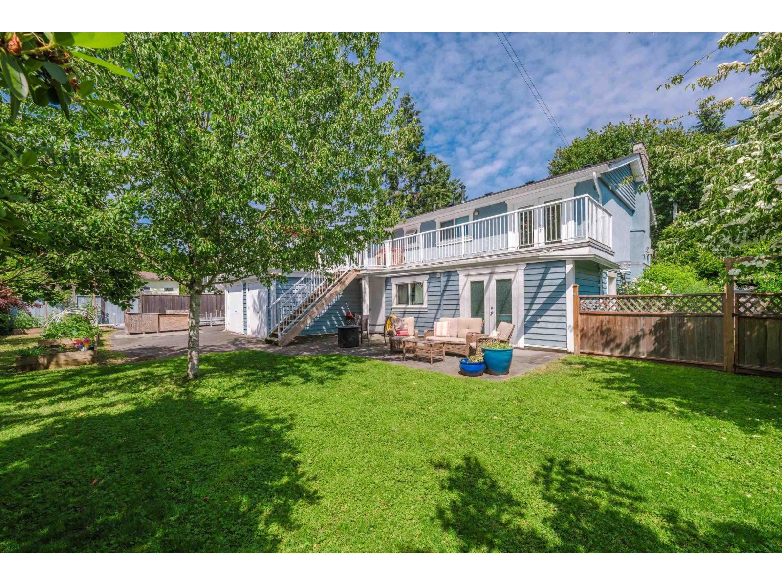 8823 Nash St, Langley, BC V1M 2R9