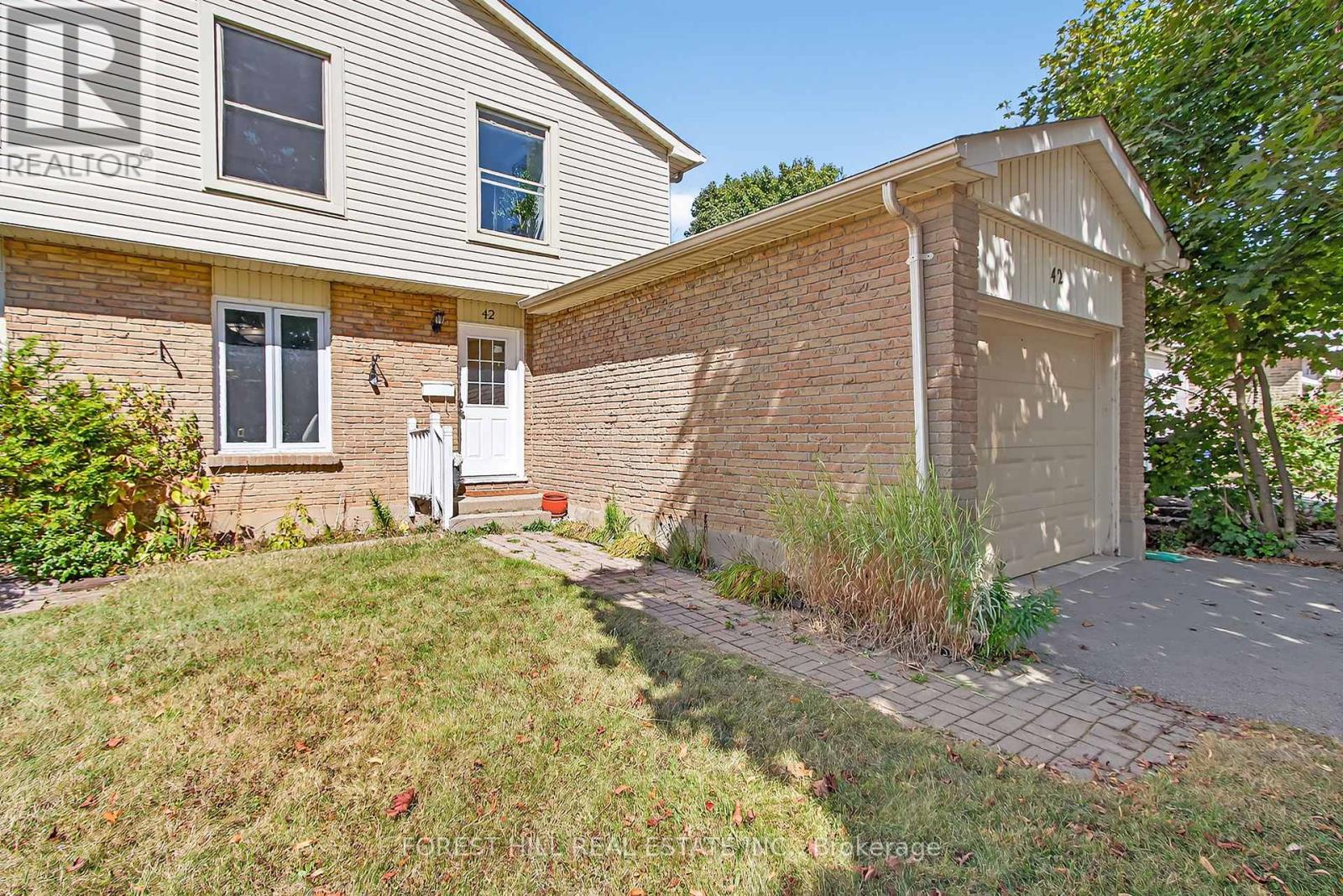 42 Vincent Cres, London, ON N6C 4X8