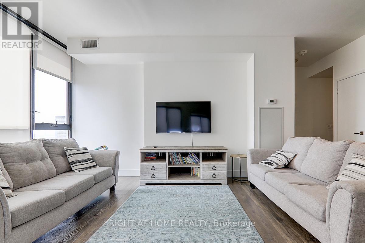 2202 2916 Highway 7 Ave, Vaughan, ON L4K 0K6