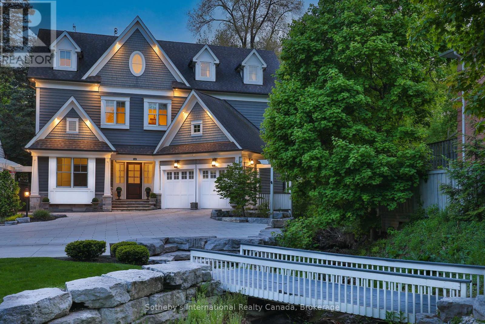 438 Fourth Line, Oakville, ON L6L 5A4