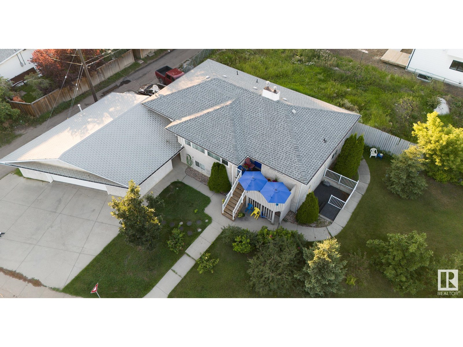 107 Av Nw Unit 14904, Edmonton, AB T5P 4Z2