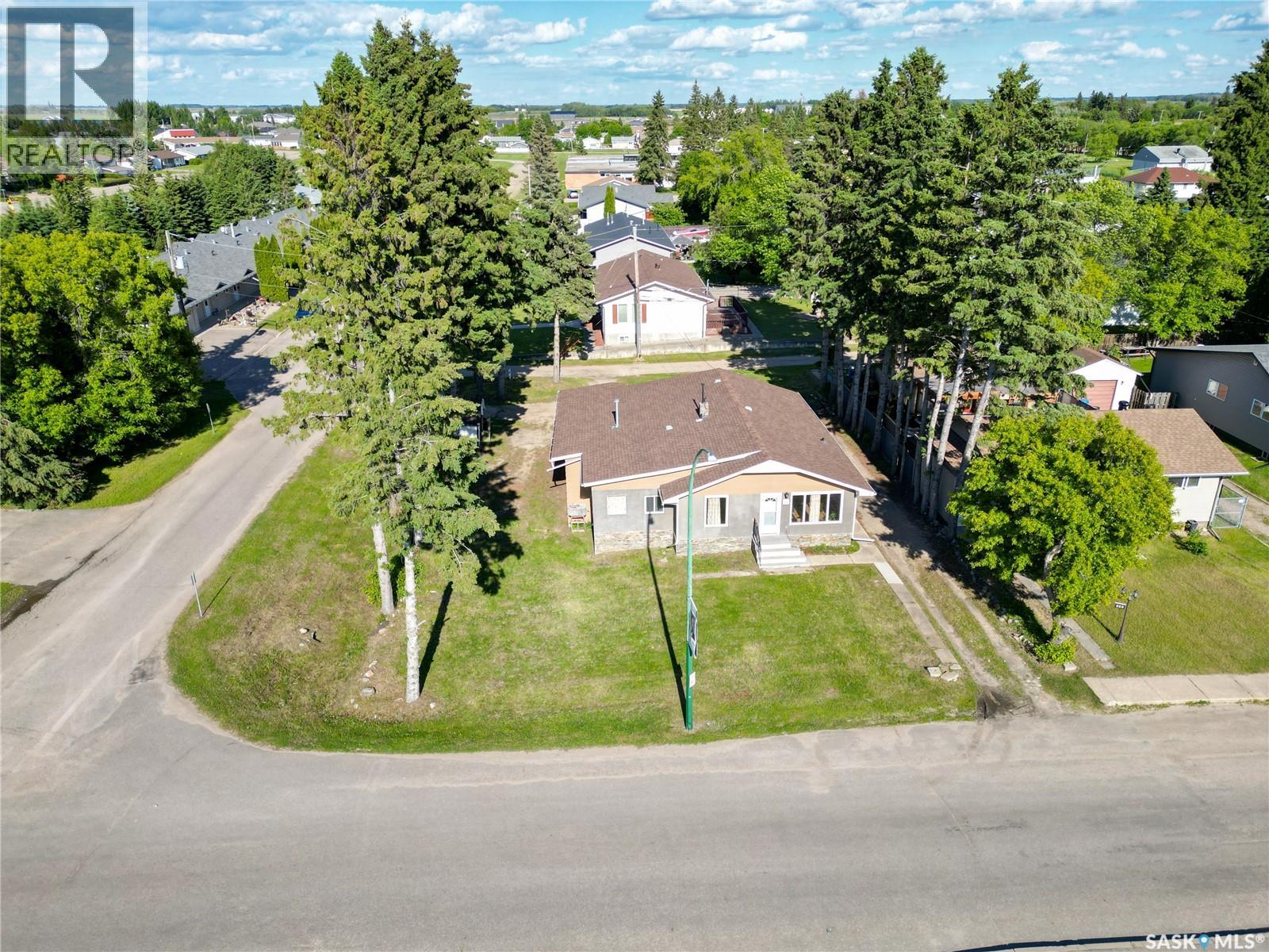 108 Main St, Shellbrook, SK S0J 2E0