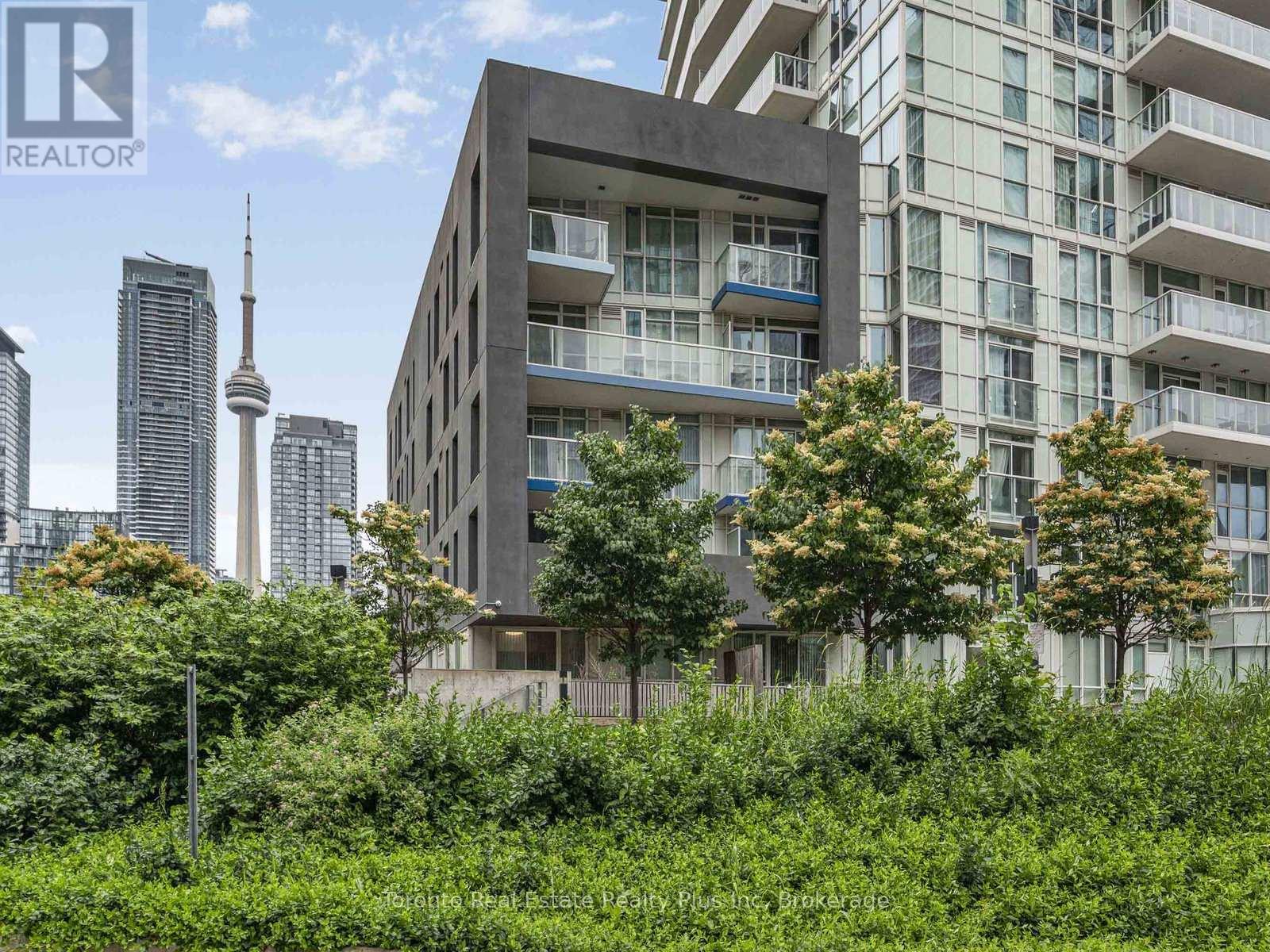 116 75 Queens Wharf Rd, Toronto, ON M5V 0J8