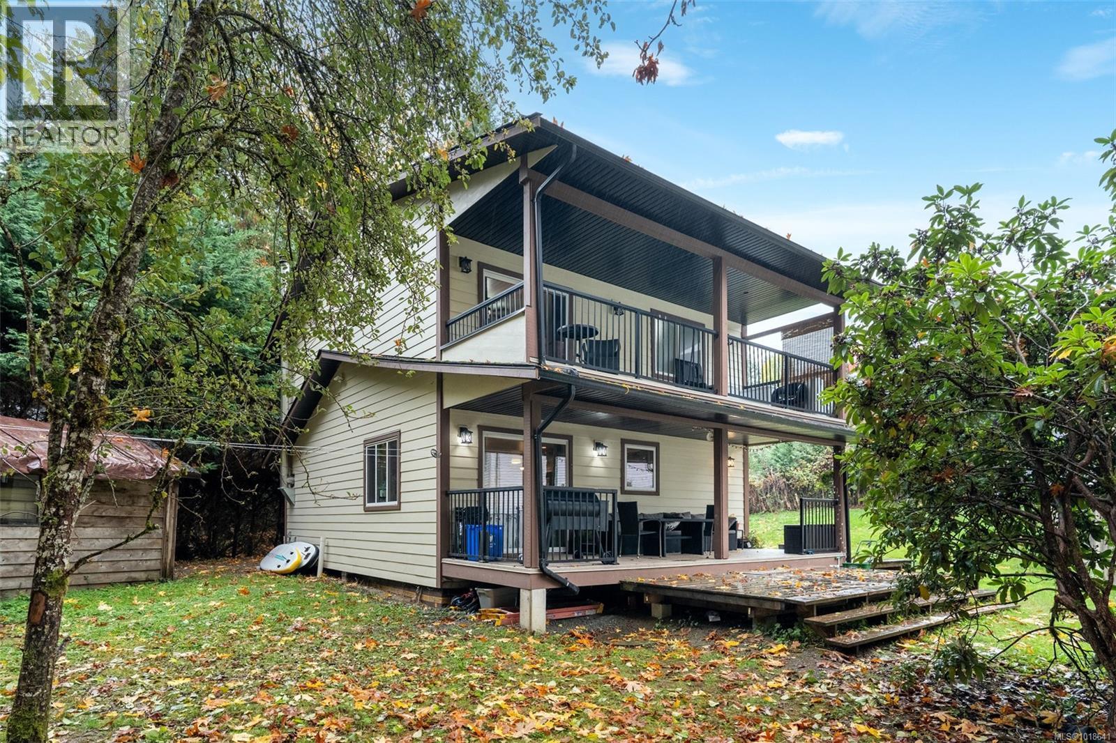 50 Park Rd, Lake Cowichan, BC V0R 2G0