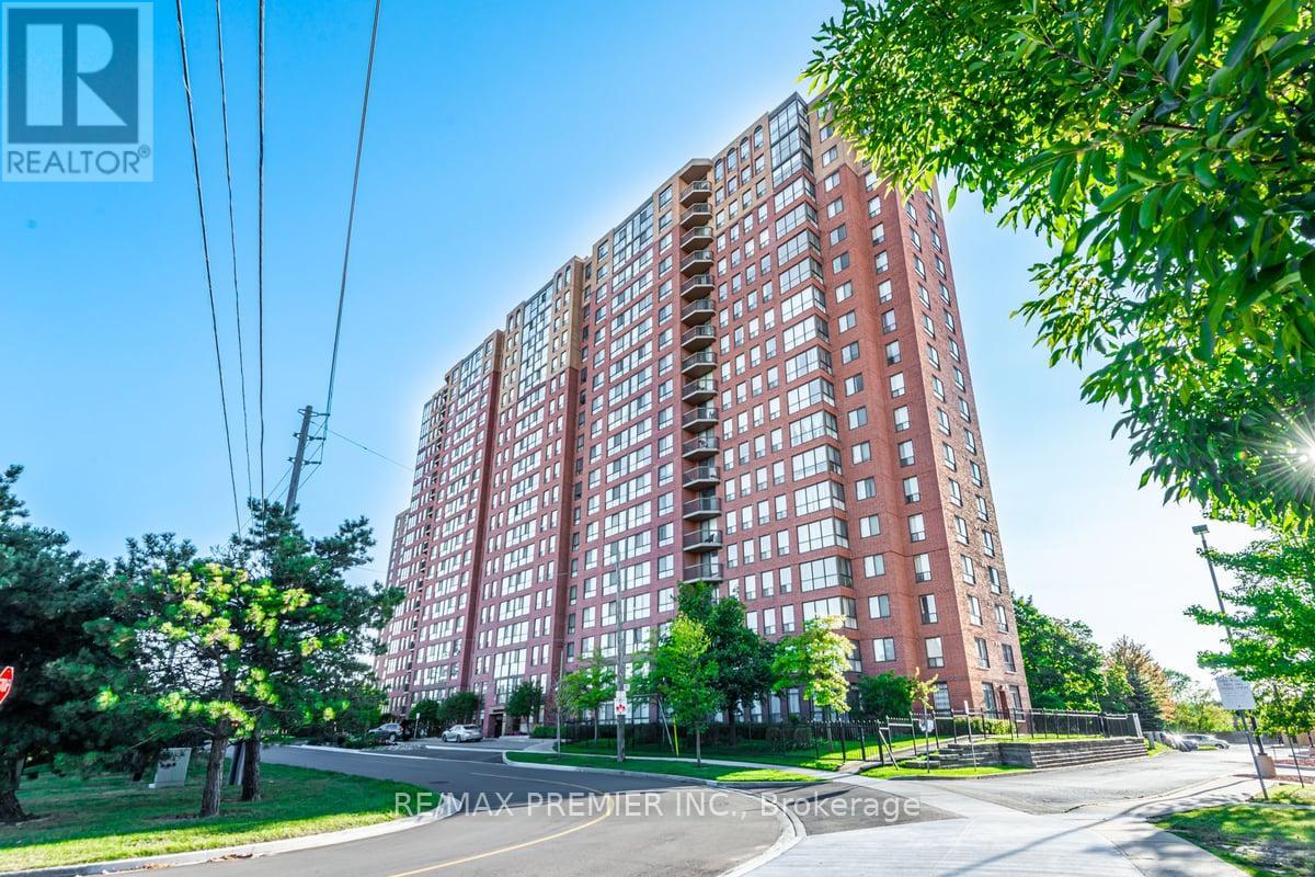 1114 330 Mccowan Rd, Toronto, ON M1J 3N3