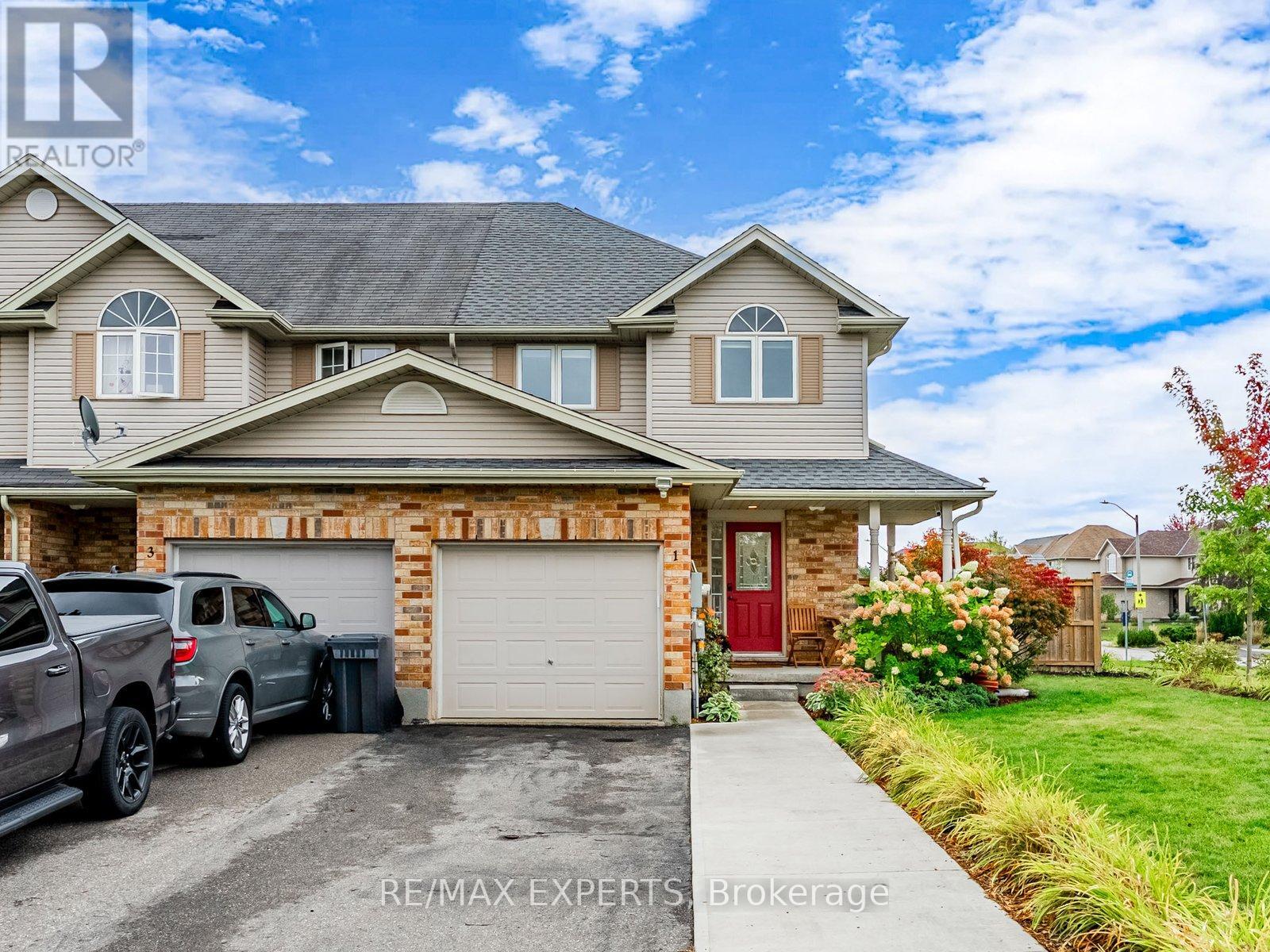 1 Clough Cres, Guelph, ON N1L 0G1