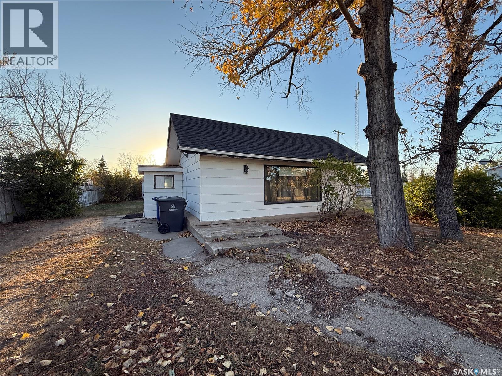 2nd Avenue S Unit 108, Macrorie, SK S0L 2E0