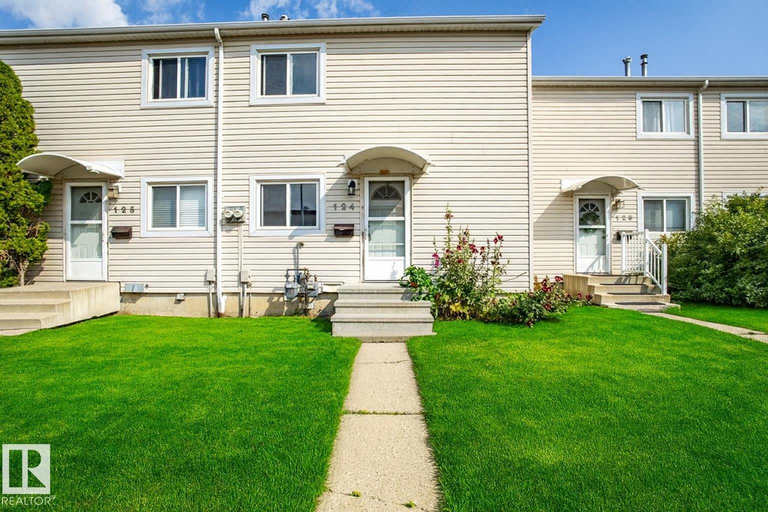 124 Centennial Co NW, Edmonton, AB T5P 4H5
