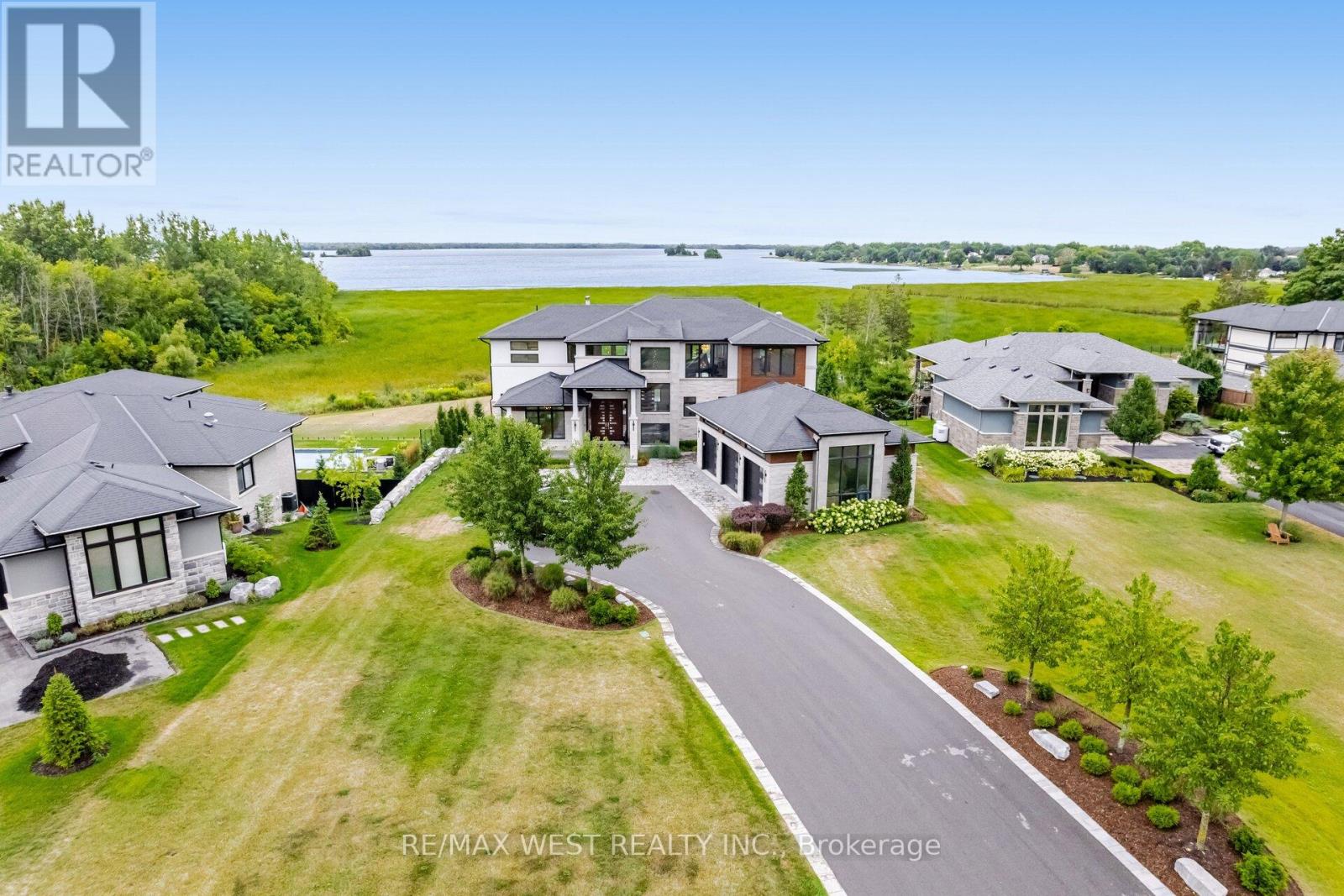 83 Navigation Dr, Prince Edward County Ameliasburg Ward, ON K8N 0G1