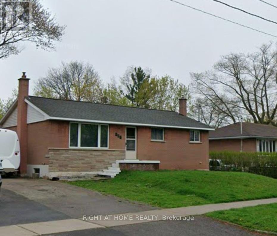 253 Hampton Heath Rd, Burlington Appleby, ON L7L 4P4