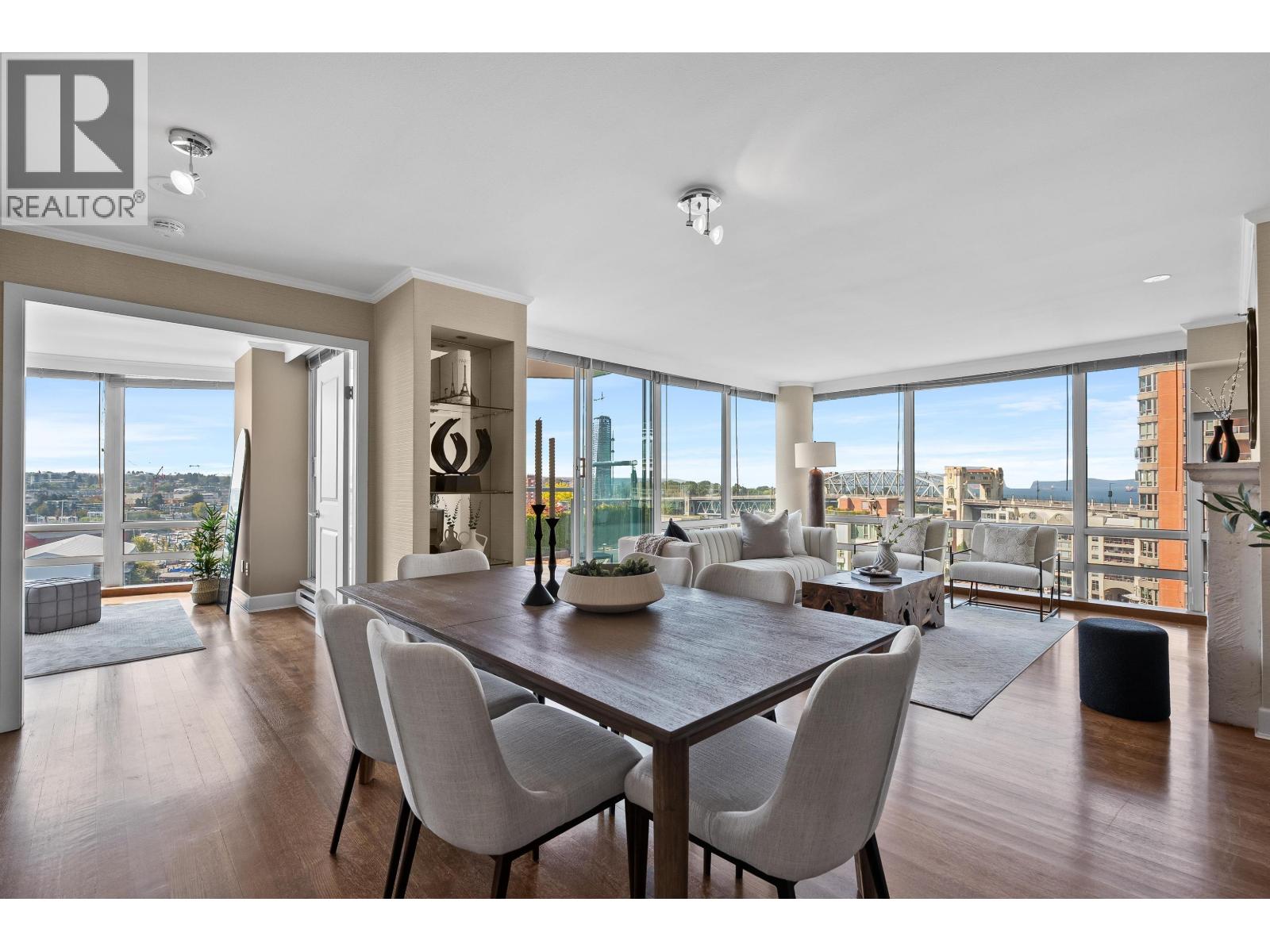 1501 Howe Street Unit 1301, Vancouver, BC V6Z 2P8