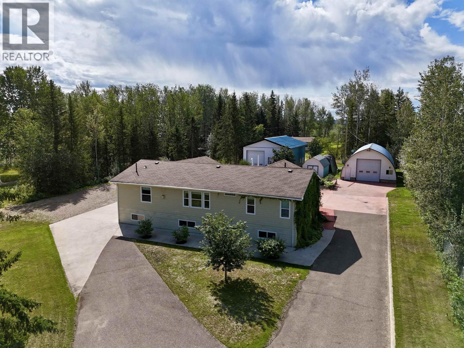 4 Reserve Rd, Fort Nelson, BC V0C 1R0