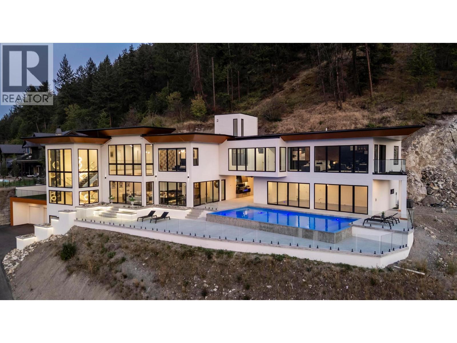 120 Sunset Blvd, Vernon, BC V1H 1T7