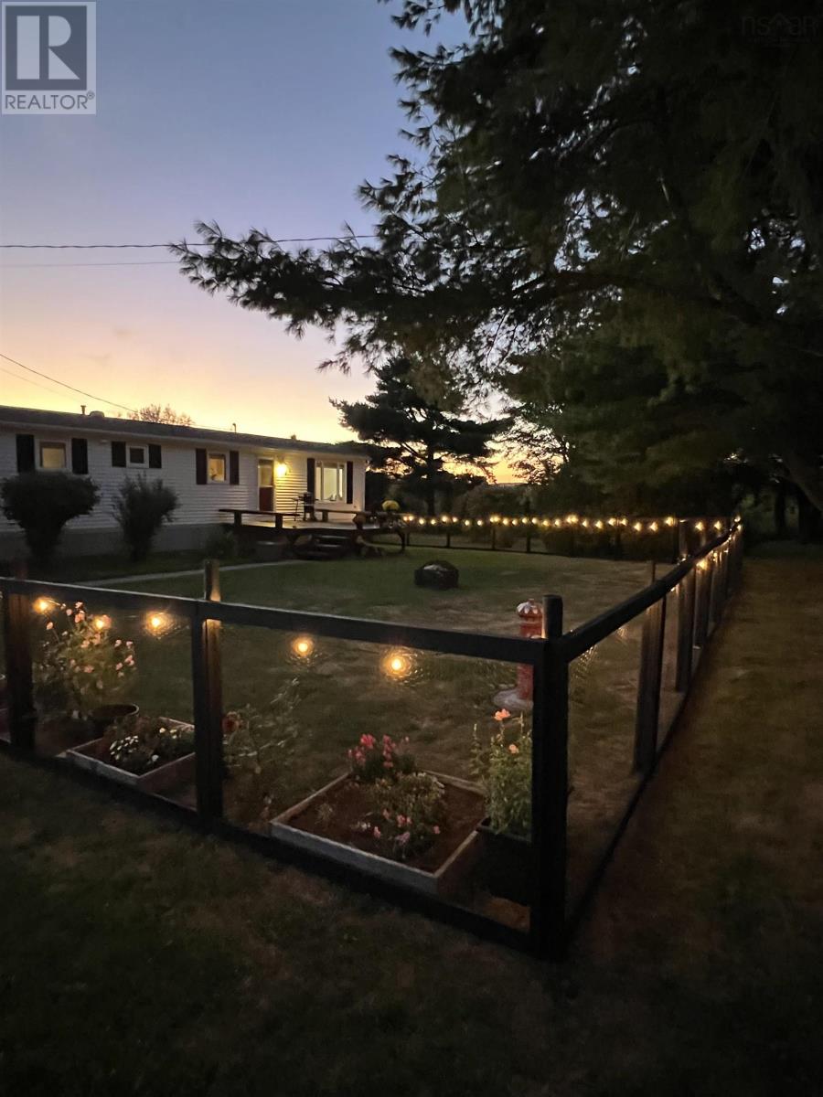 1341 Laggan Rd, Laggan, NS B0K 1A0
