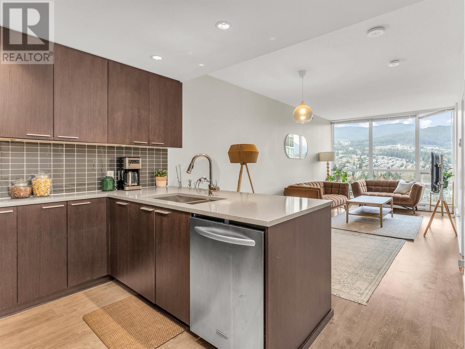 2975 Atlantic Avenue Unit 2301, Coquitlam, BC V3B 0C5