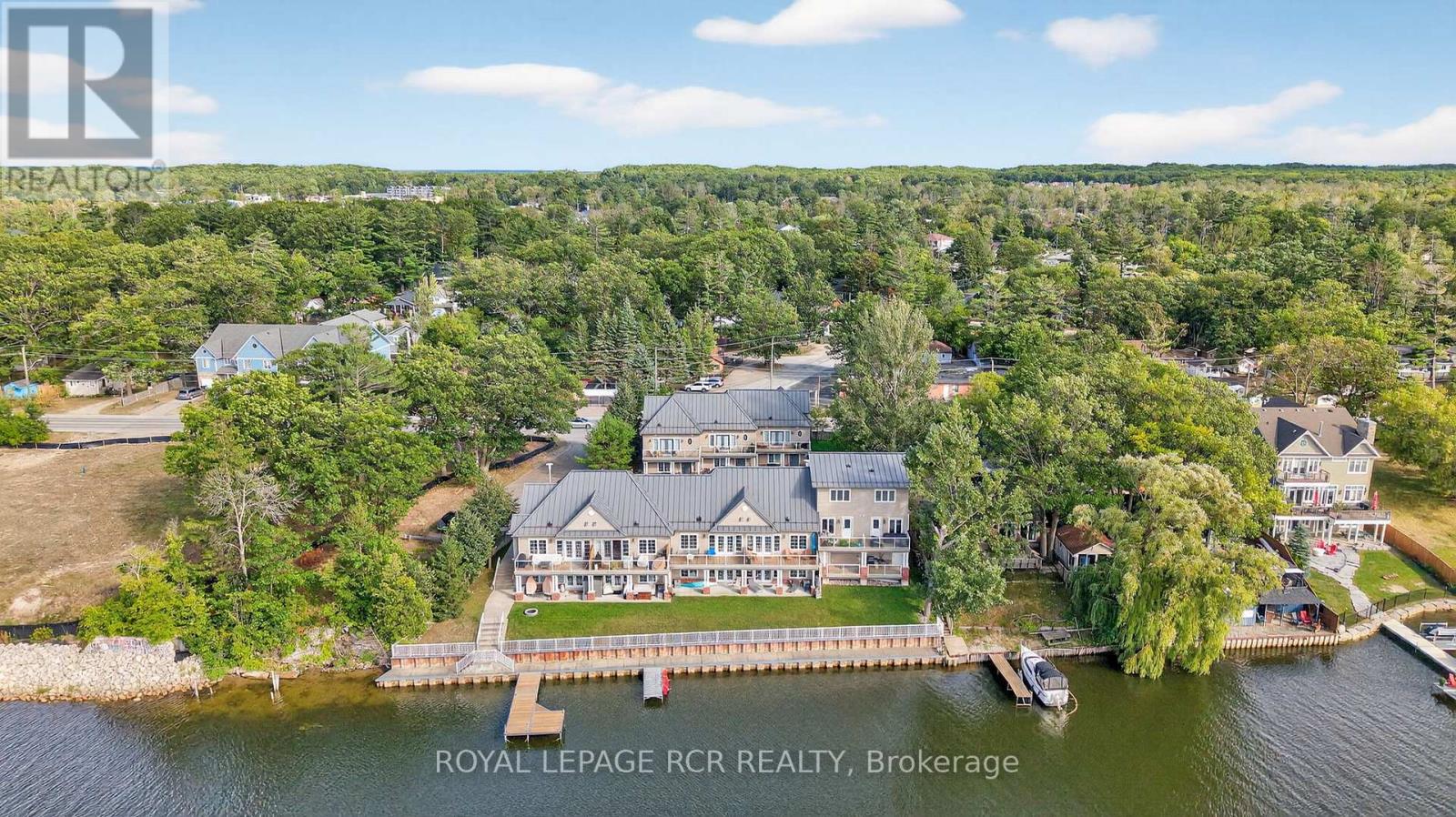 3 64 River Rd E, Wasaga Beach, ON L9Z 2L1