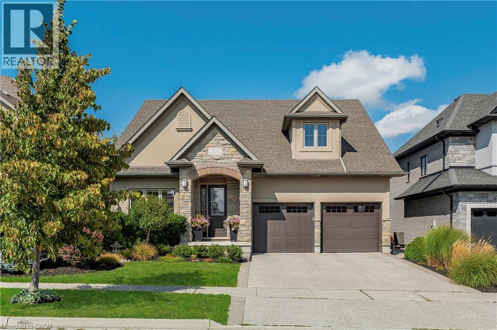 308 Deerfoot Trl, Waterloo, ON N2K 0B3