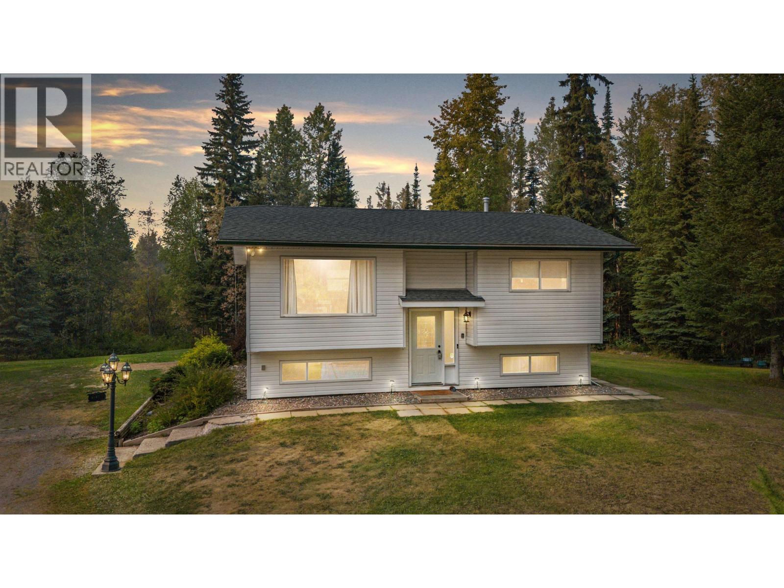 9461 Olaf Rd, Prince George, BC V2K 5H8