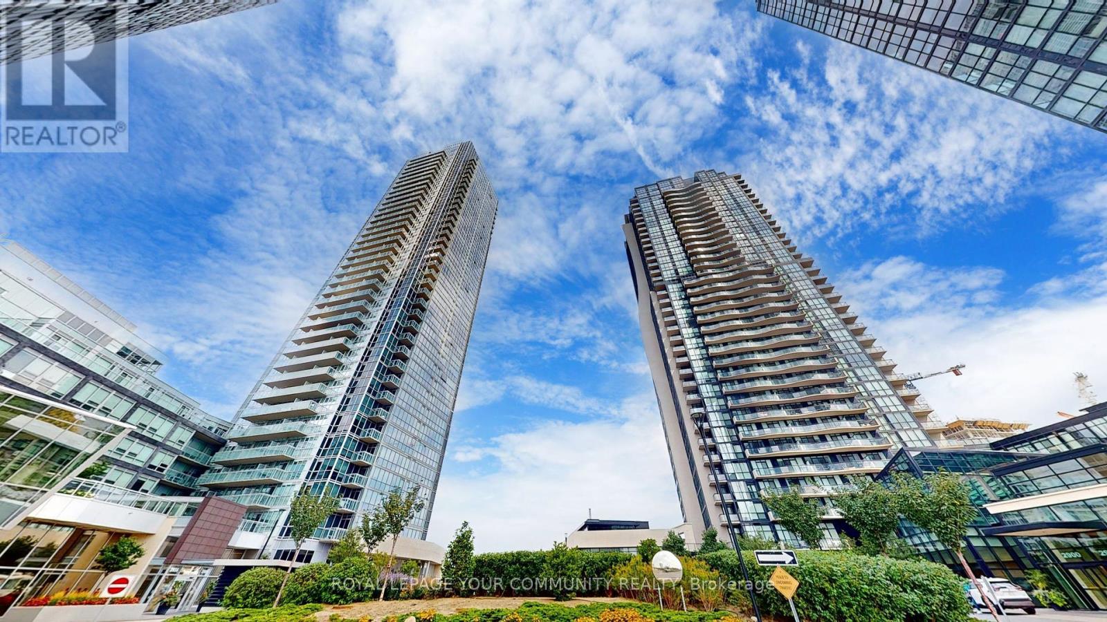 315 2900 Highway 7 Rd, Vaughan, ON L4K 0G3