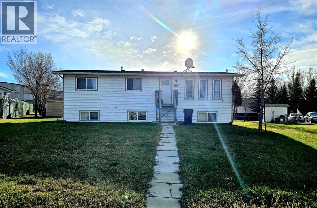 837 4 Avenue, Bassano, AB T0J 0B0
