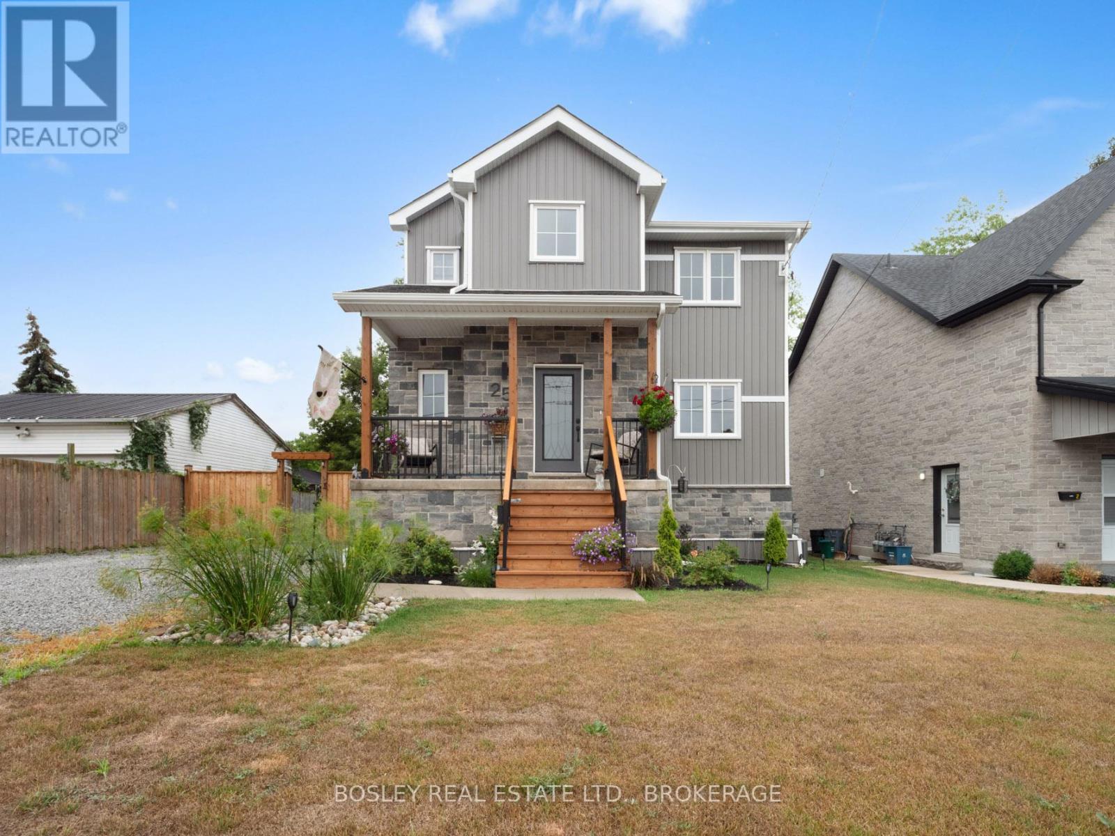 25 Haight St, St. Catharines, ON L2P 2M2