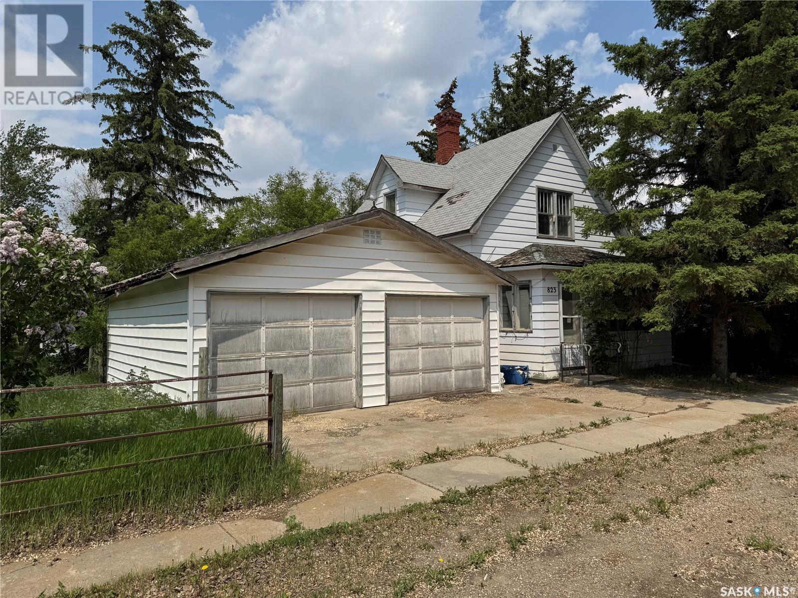 823 Main St, Holdfast, SK S0G 2H0
