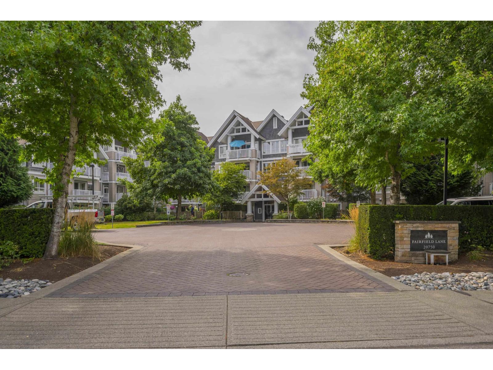 20750 Duncan Way Unit 410, Langley, BC V3A 9J6