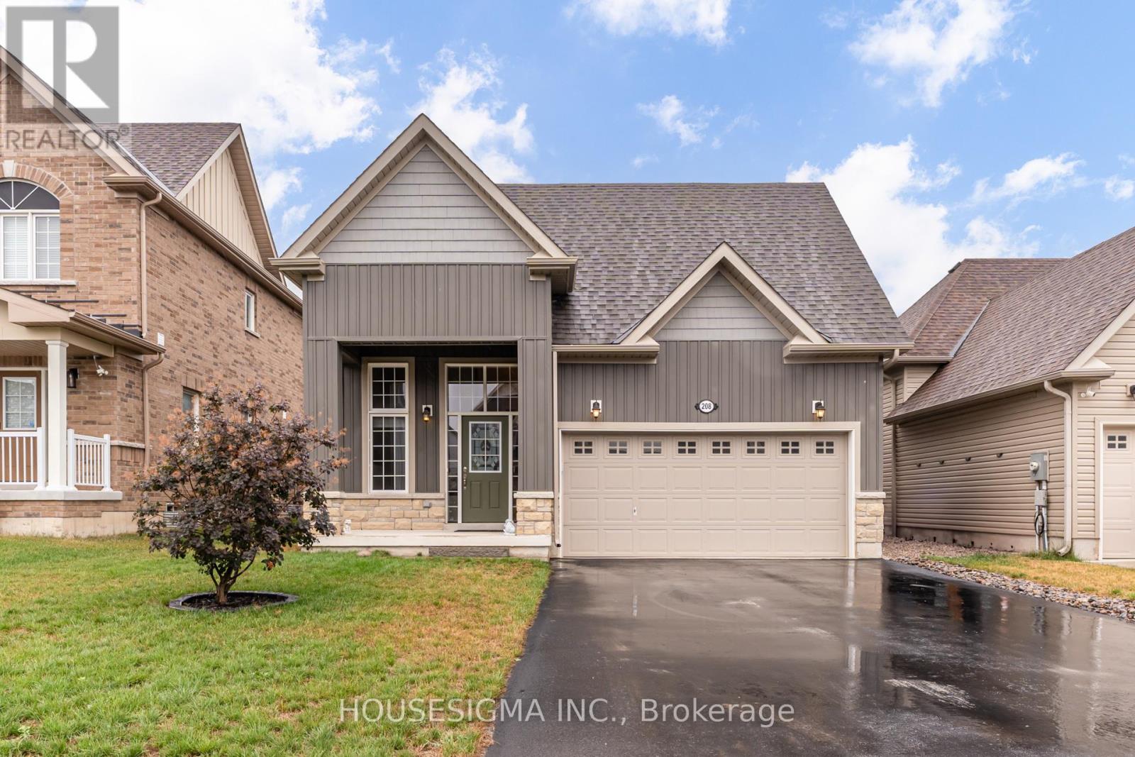 208 Breton St, Clearview, ON L0M 1S0