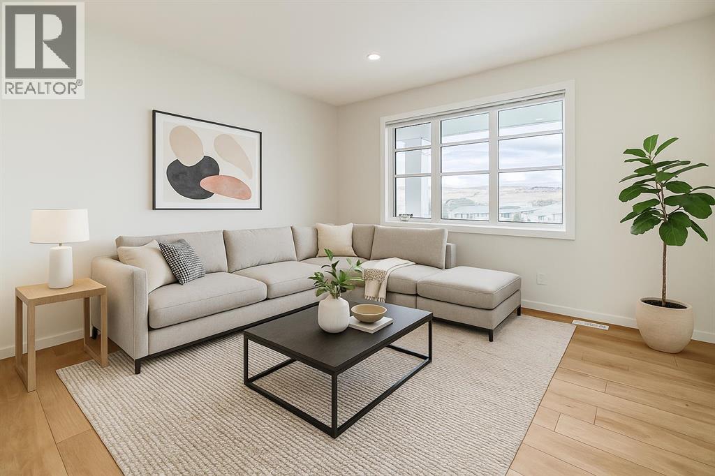 519 Lawthorn Way SE, Airdrie, AB T4A 3N9