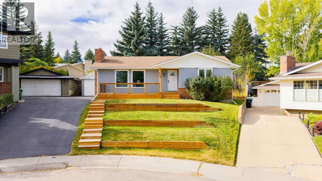 328 Cantrell Pl SW, Calgary, AB T2W 2A3