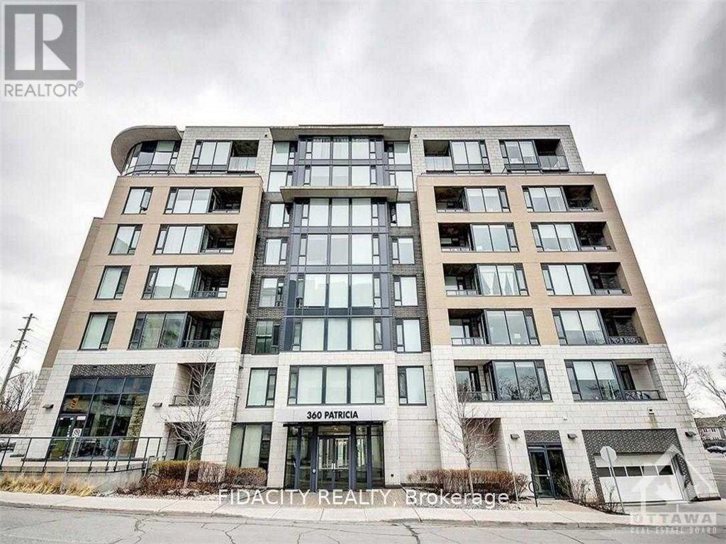 324 360 Patricia Ave, Ottawa, ON K1Z 6W1