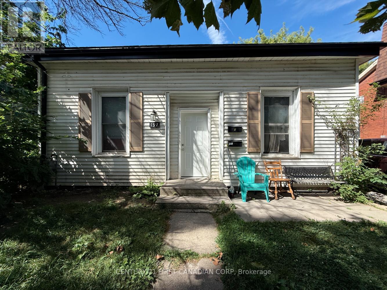 197 Clarence St, London, ON N6B 2J8