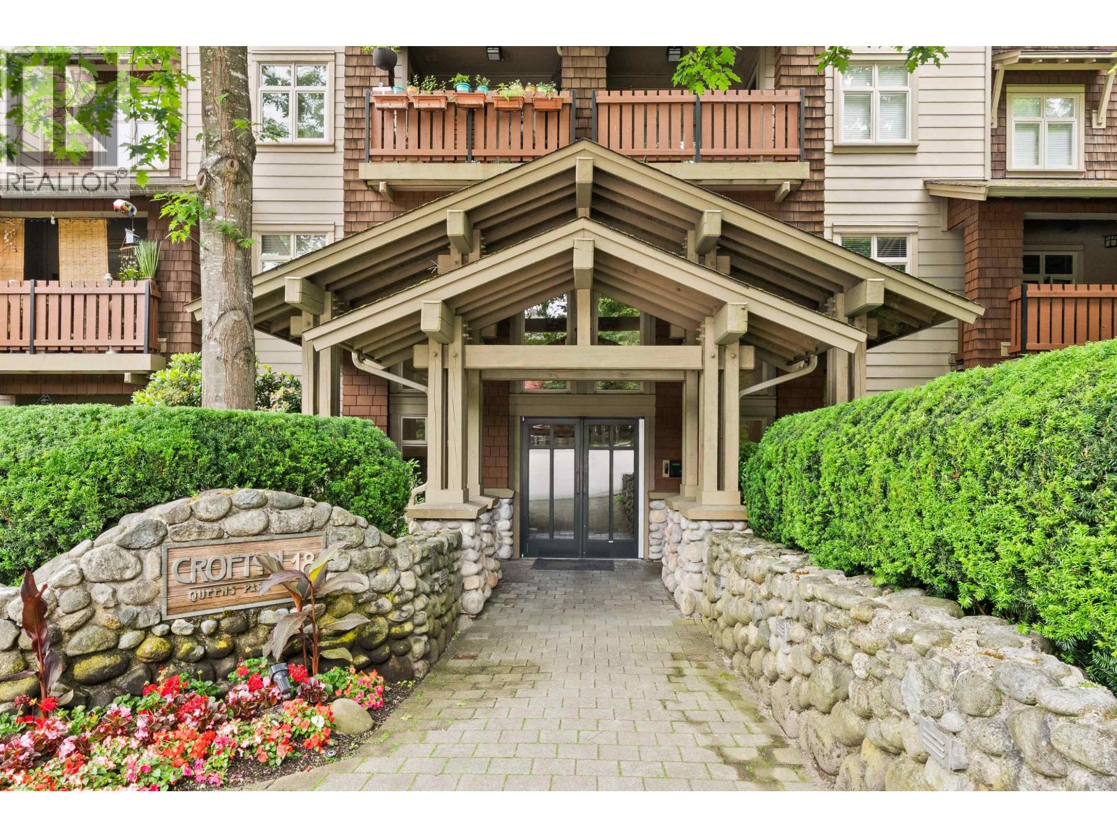 18 Smokey Smith Place Unit 214, New Westminster, BC V3L 5V3
