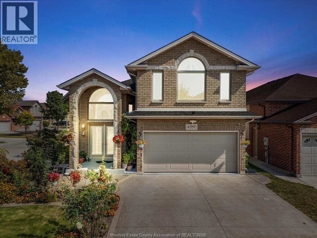 4557 Osaka Cir, Windsor, ON N9G 3G4