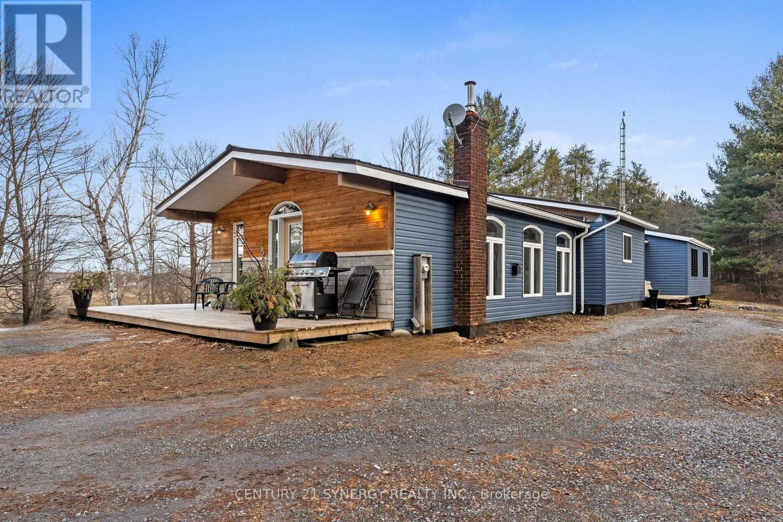 9093 County Rd 22 Rd, Edwardsburghcardinal, ON K0E 1X0