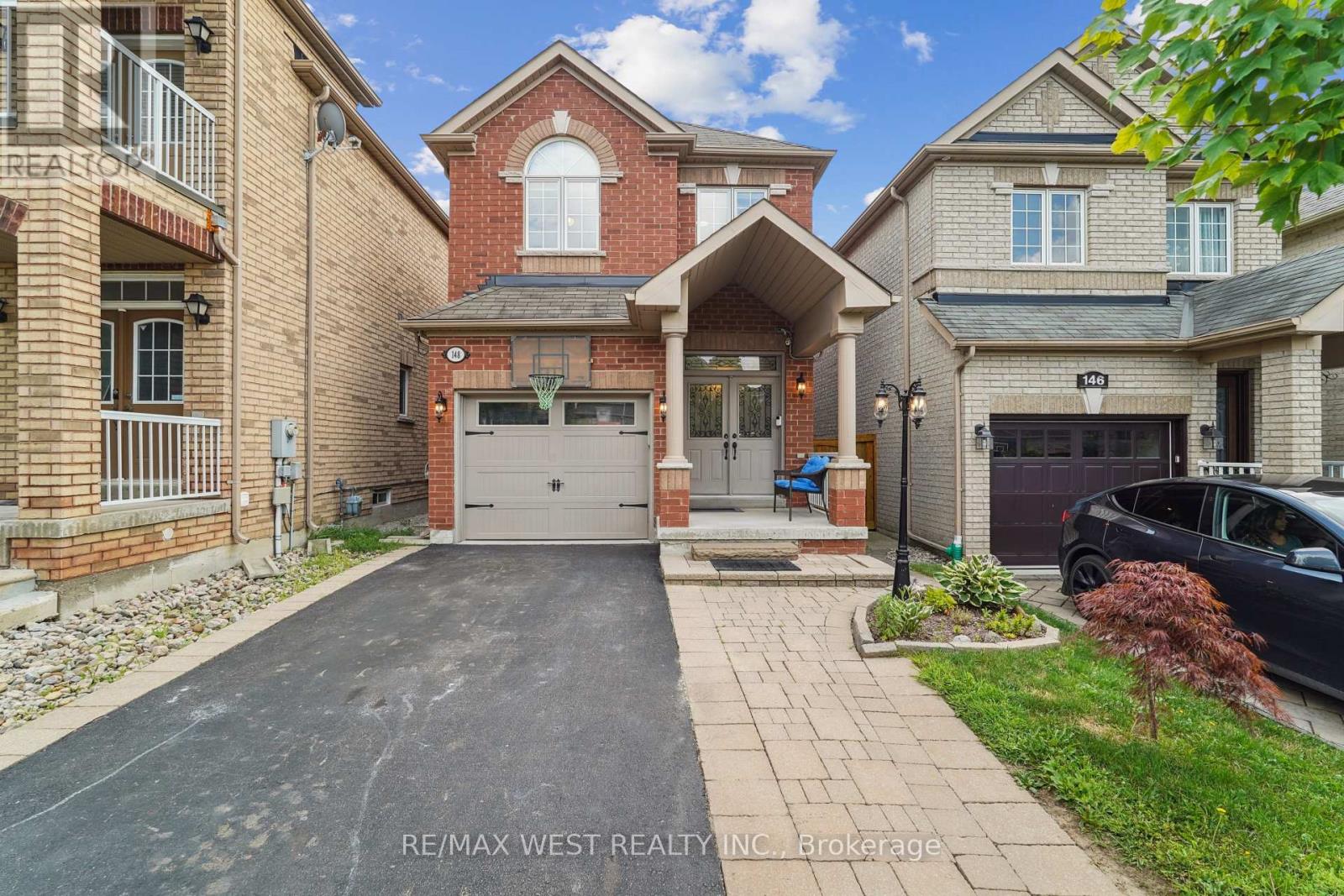 148 Chayna Cres, Vaughan, ON L6A 0L6