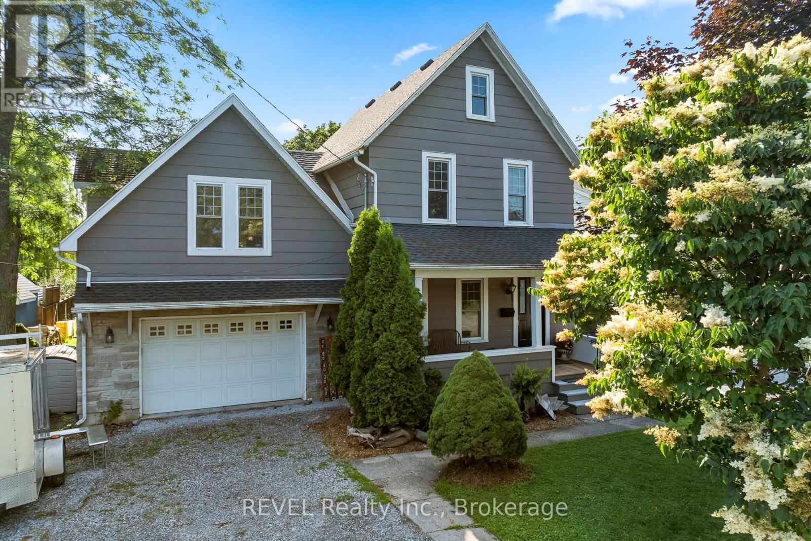 335 Helena St, Fort Erie, ON L2A 4J7