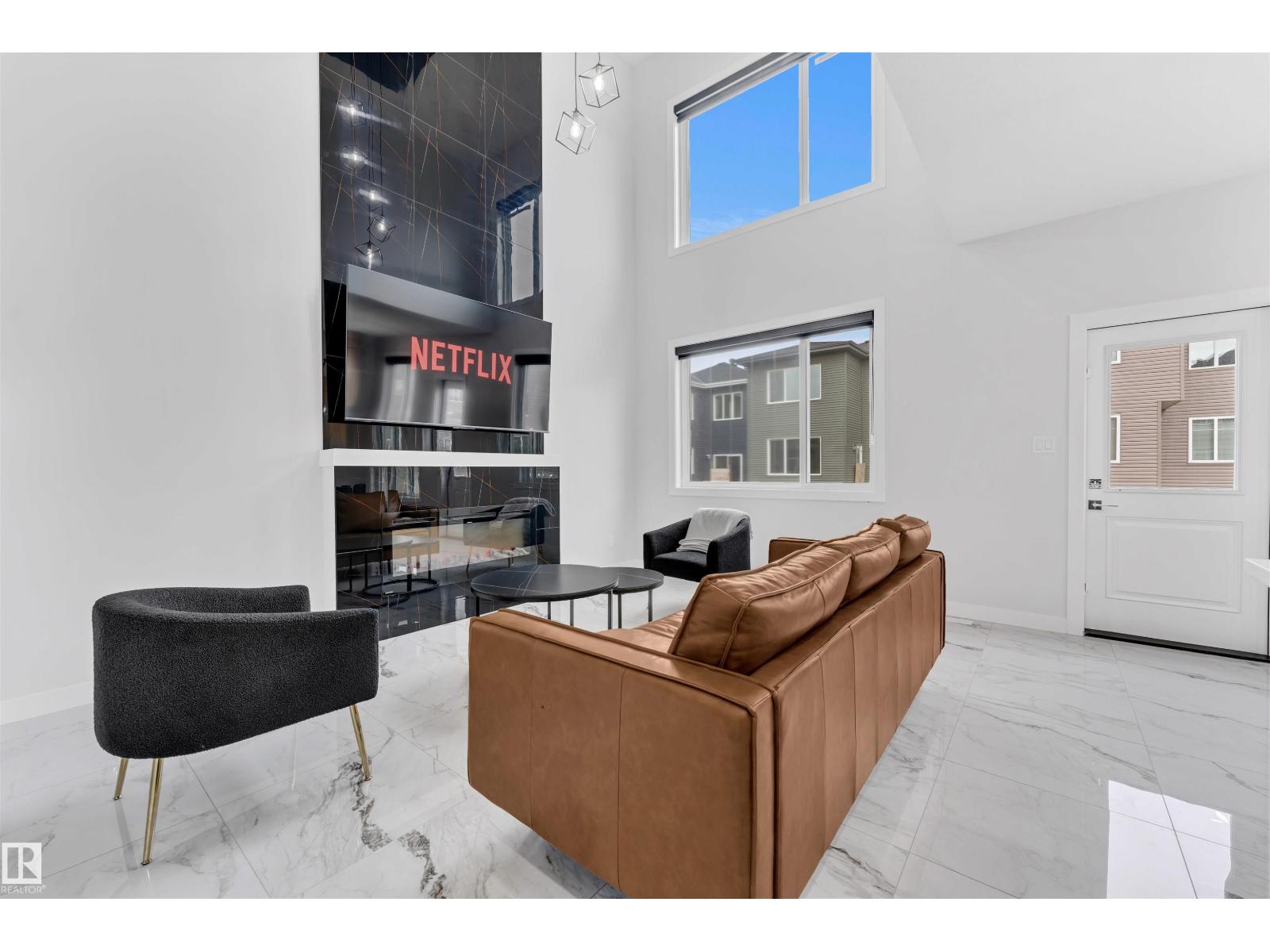 36 St Unit 4013, Beaumont, AB T4X 3H3