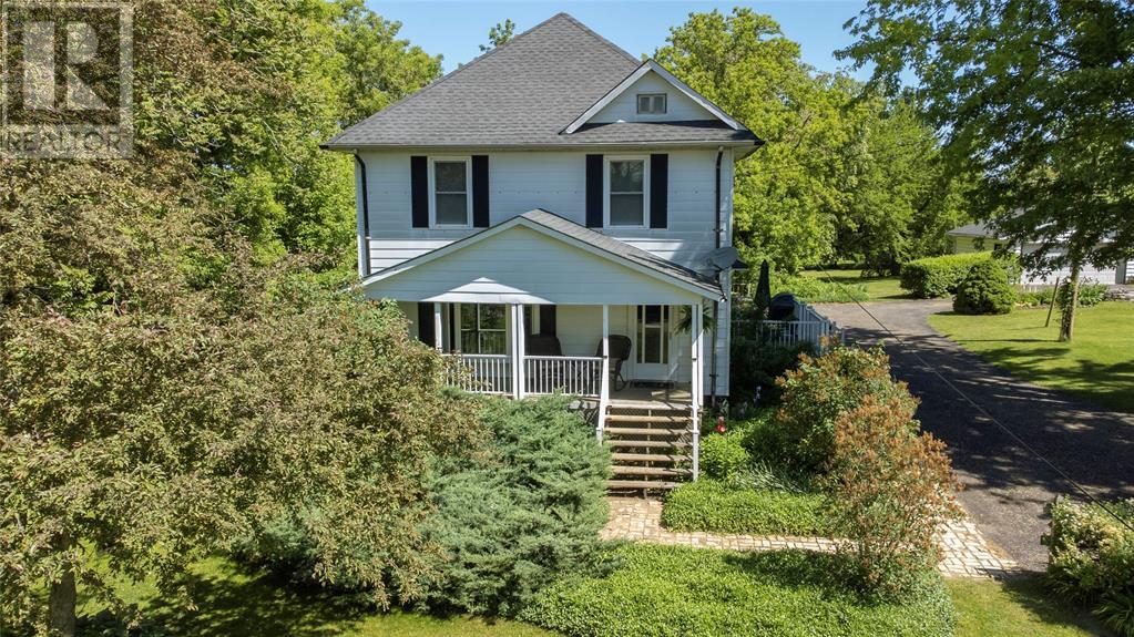 5848 Douglas Line, Lambton Shores, ON N0N 1J5