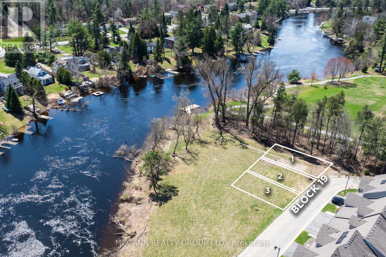 192123 Kent Cres, Bracebridge Monck Bracebridge, ON P1L 1E1