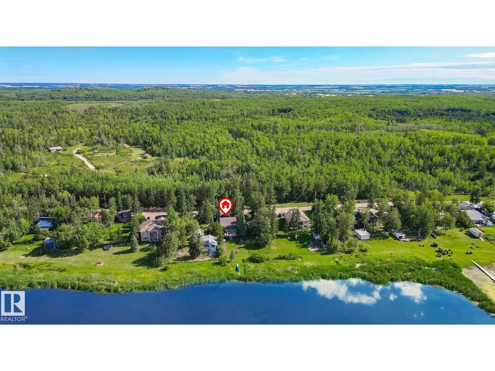 201 Lakeshore Dr, Onoway, AB T0E 1V0