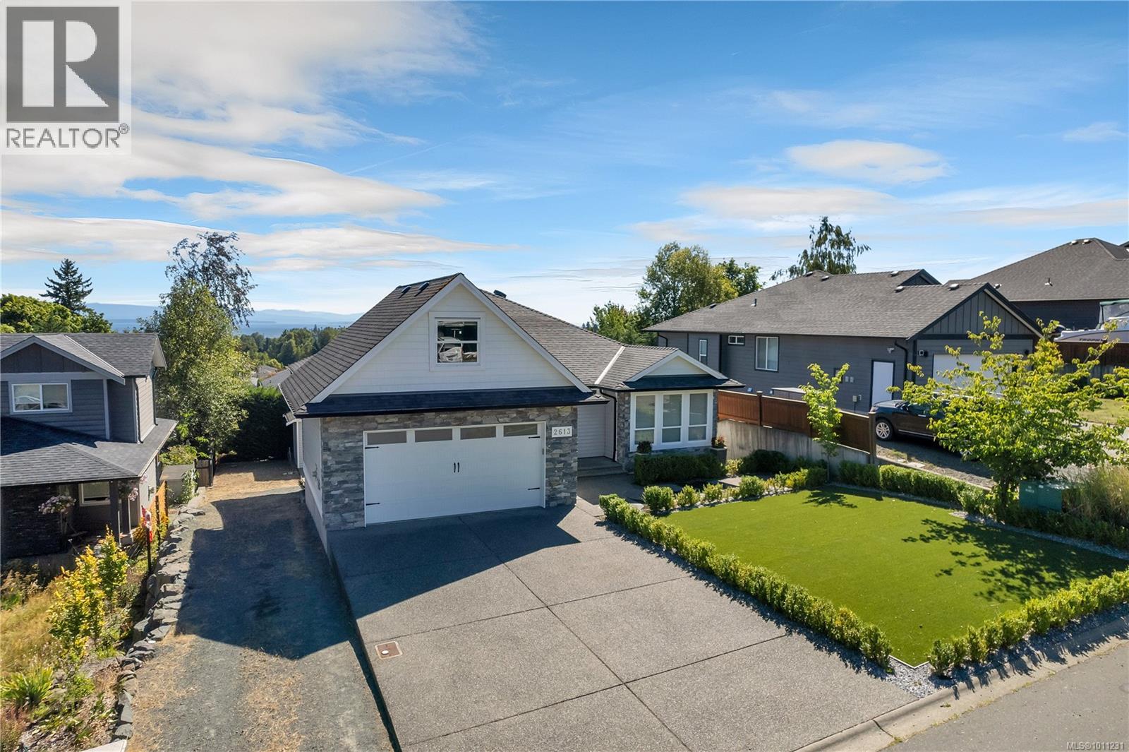2613 Sunderland Rd, Campbell River, BC V9H 0C9