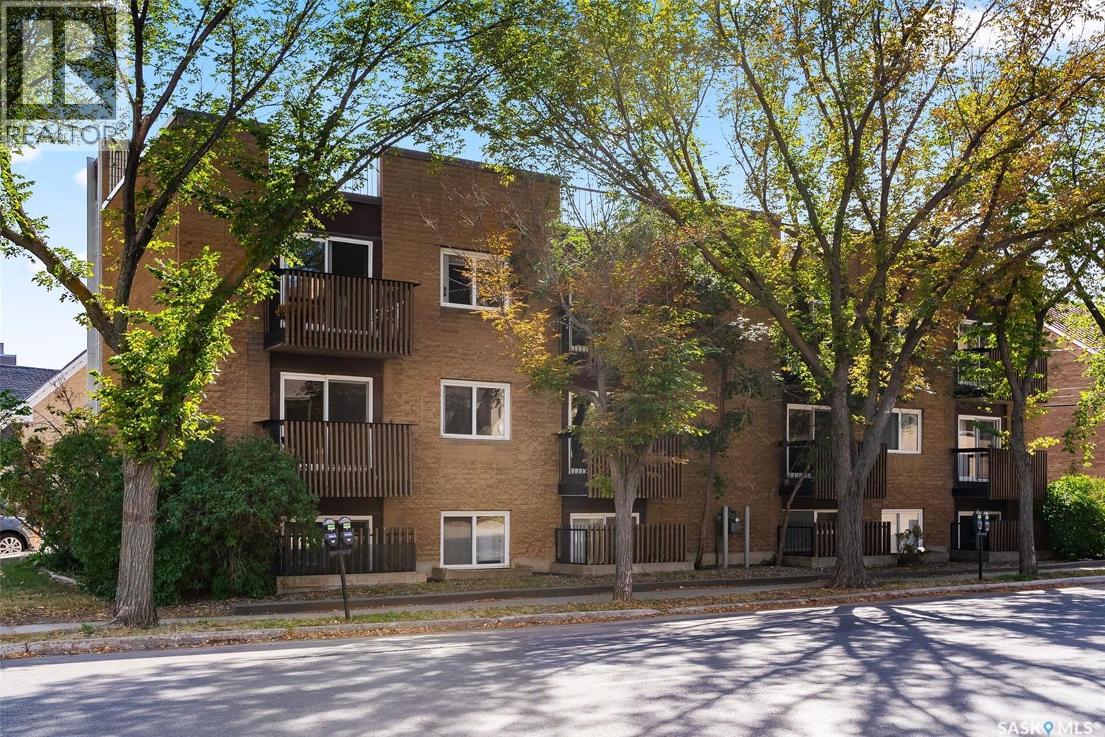 2104 Mcintyre Street Unit 9, Regina, SK S4P 2R7