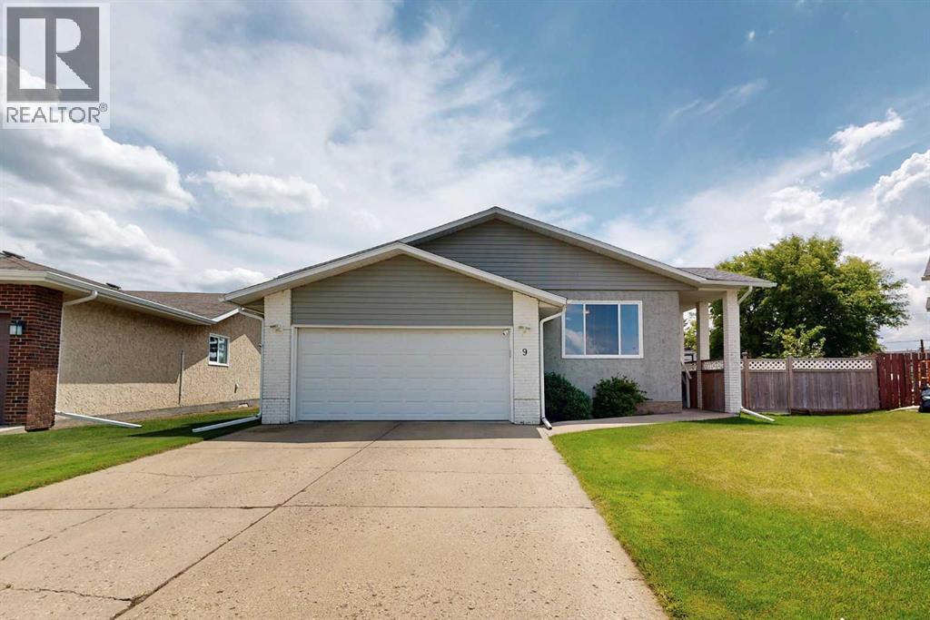 56 Streetclose Unit 9, Stettler, AB T4K 1A1