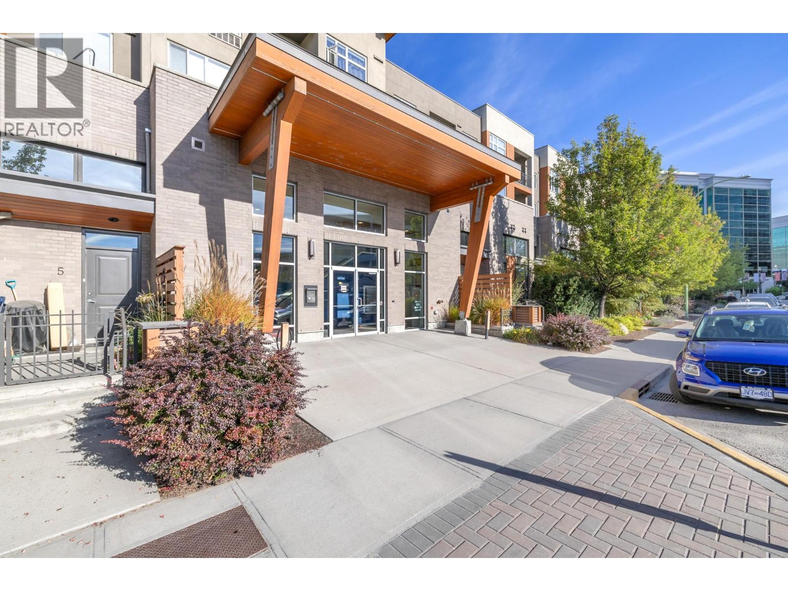 1550 Dickson Avenue Unit 406, Kelowna, BC V1Y 9Y8