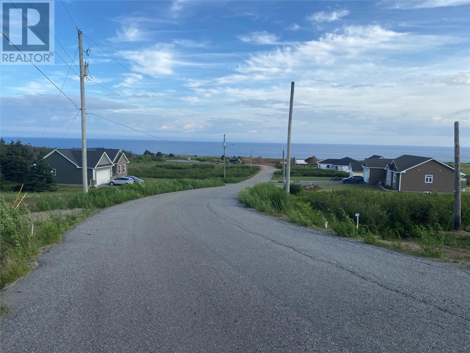 1 Driftwood Dr, Kippens, NL A2N 0C8