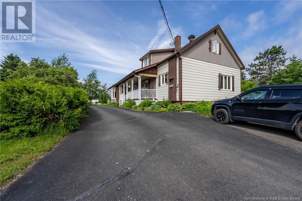 6 Tardif, Saint-Léonard, NB E7E 1Z5